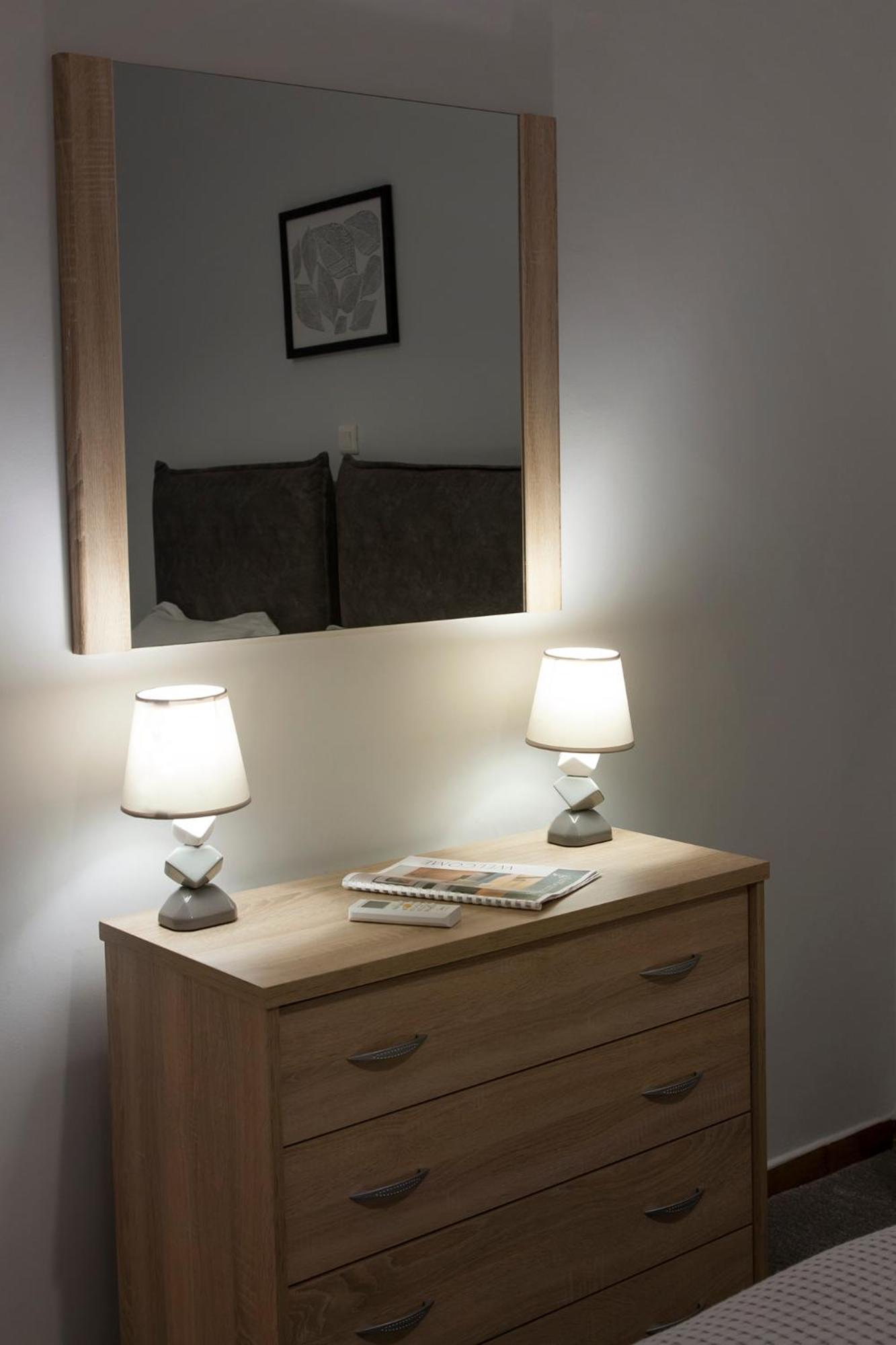 Suite 04 - Smart Cozy Suites - In The Heart Of Athens - 5 Minutes From Metro Exterior photo